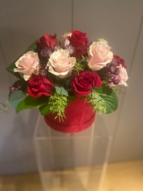 Valentines Hatbox